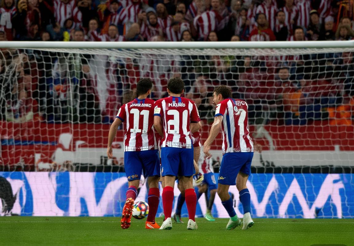 欧冠1/8决赛：马德里竞技逆转国际米兰，格列兹曼头球破门，希门尼斯全场最佳